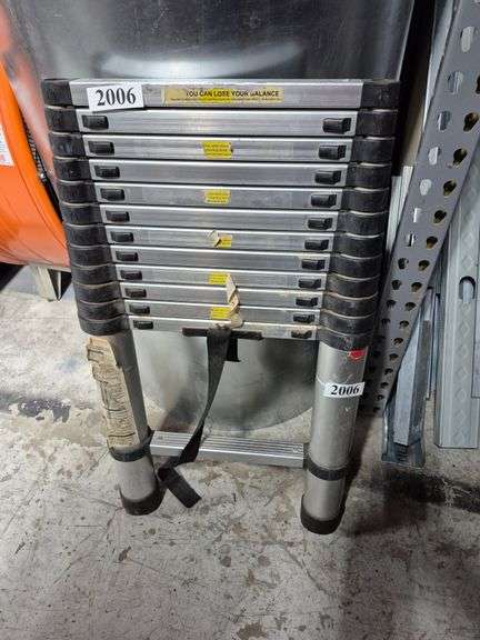 Telescoping ladder