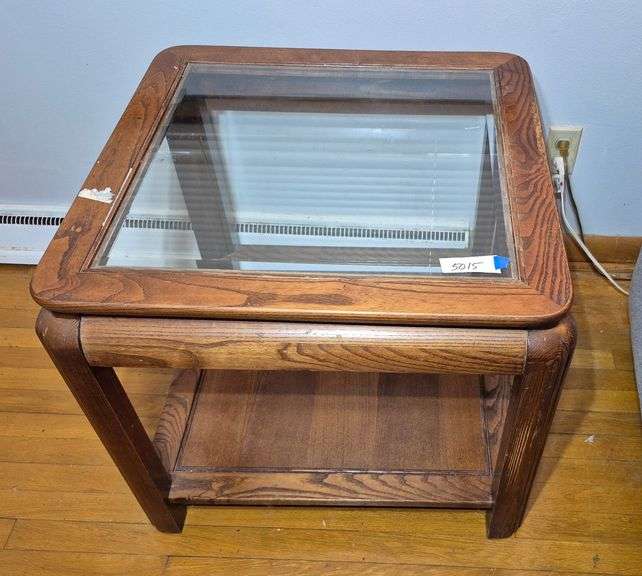 Oak end table with beveled glass insert