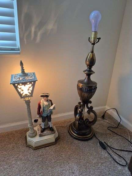 Figural lamp, very heavy brass table lamp