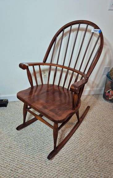 Rocking armchair