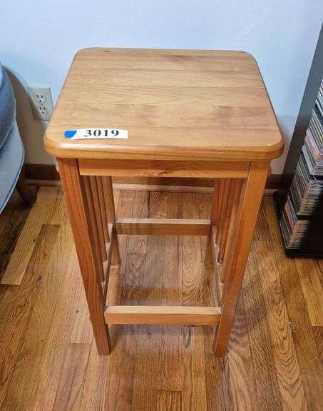 Small Pine side table
