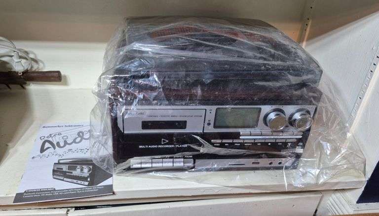 Hammacher Schlemmer retro audio stereo