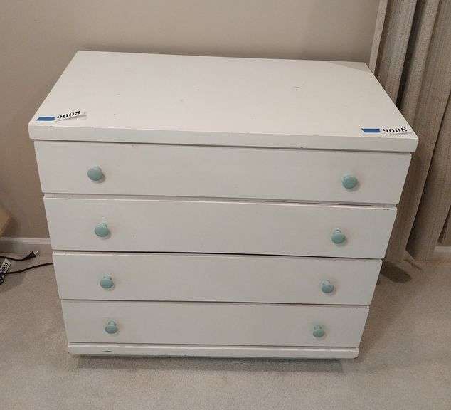 White painted 4 drawer chest of drawers