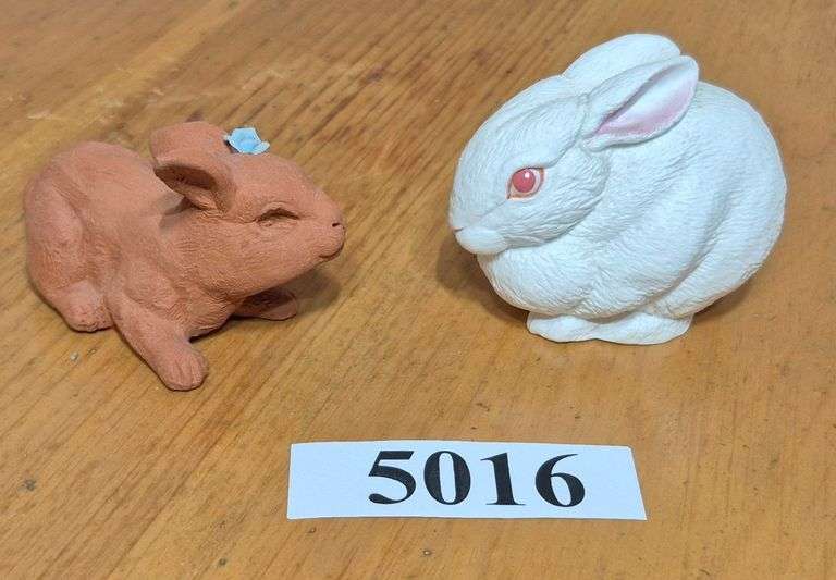 Connoisseur of Malvern bunny figurine, terra cotta bunny figurine