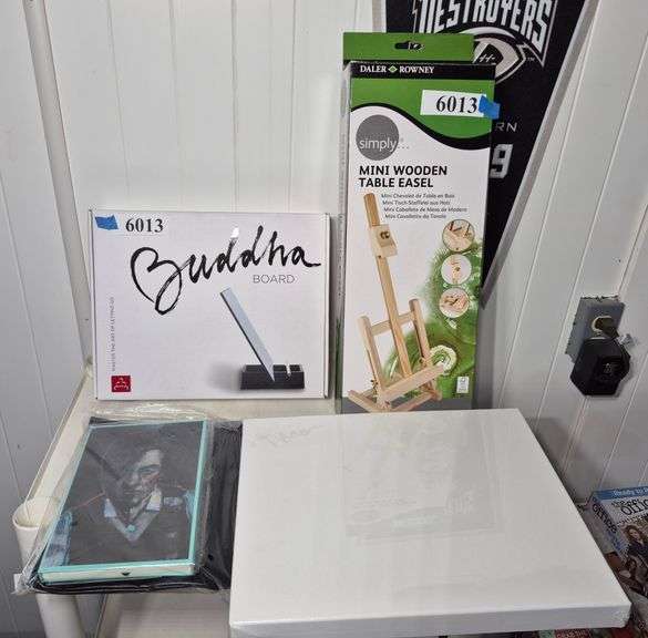 Wood table top easel in box, canvas, Buddha board, memo book