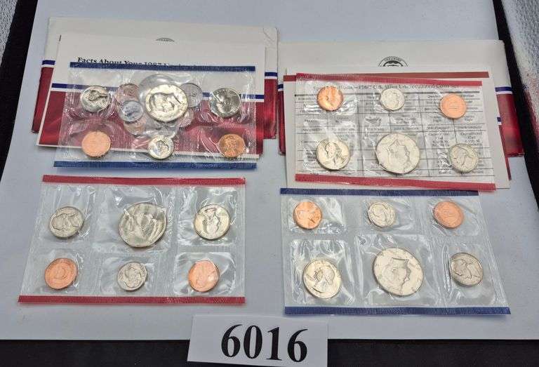 Two 1987 US Mint Uncirculated Coin Sets in envelopes
