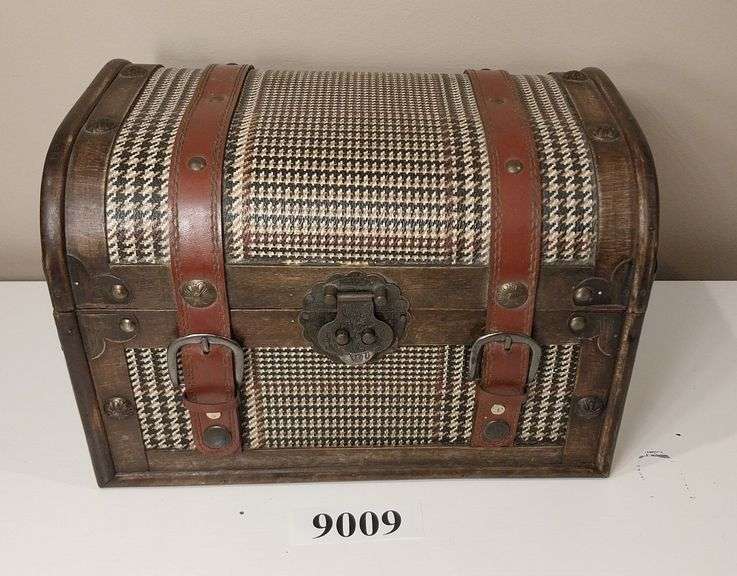 Small Decorative trunk