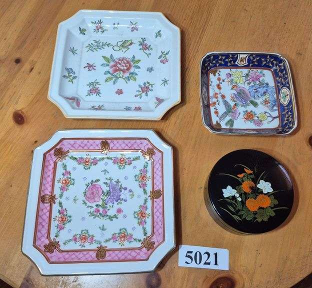 Square plates / bowls, set of coasters