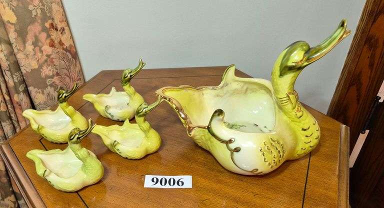 Set of Hull art pottery swans