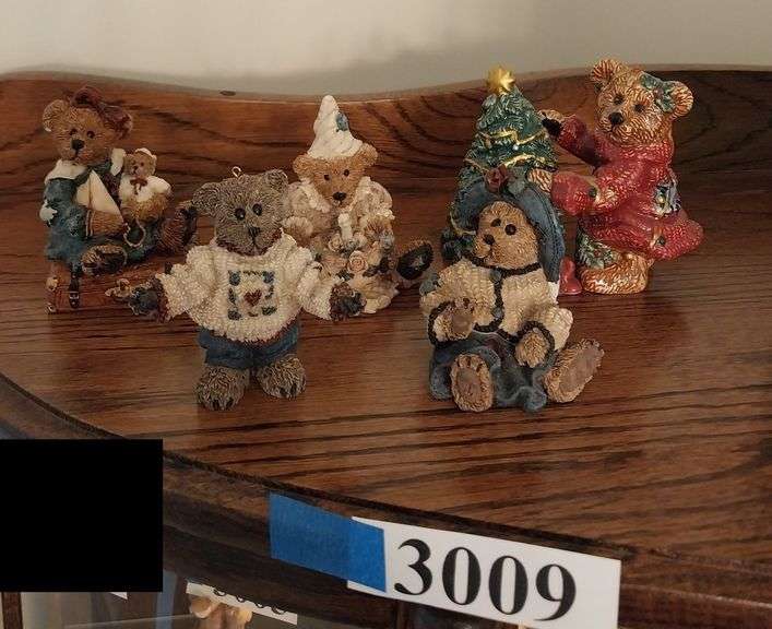 5 Boyds Bears figurines