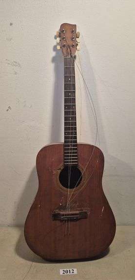 Acoustic guitar for repair or parts