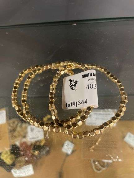3PCS. GLD BEAD BRACELETES