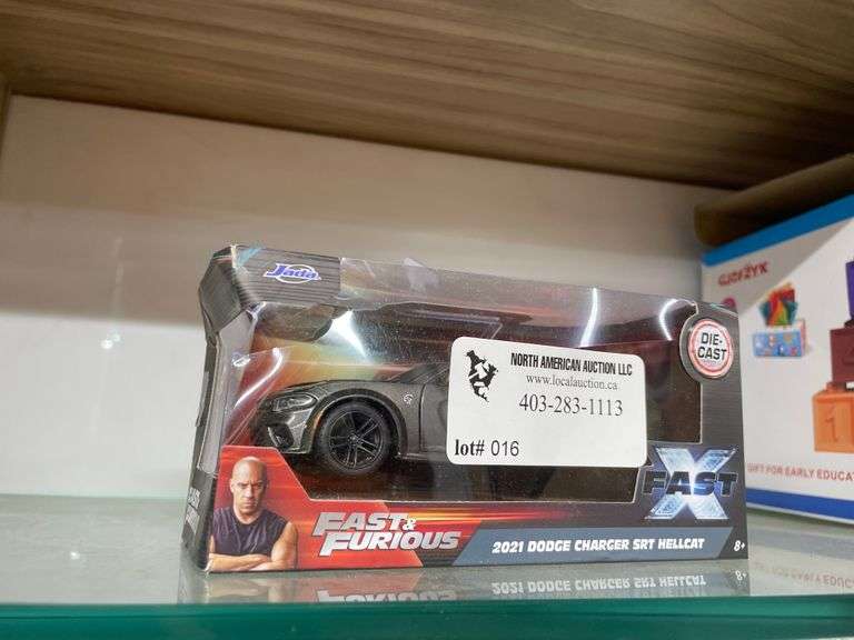 FATS&FURIOUS 2021 DODGE CHARGER SRT HELLCAT DIE-CAST MODEL