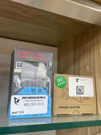 2PCS. POWER HUB + POWER ADAPTER