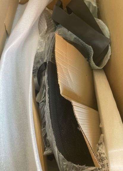 BLACK MESH ROLLING OFFICE CHAIR IN LAZBOY BOX