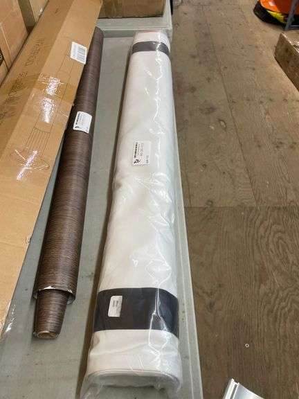 ROLLER BLIND