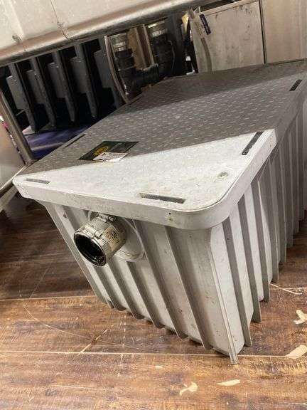 GREASE TRAP
