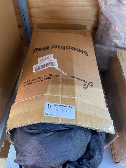SLEEPING BAG