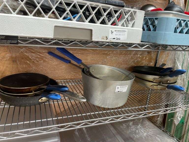 *SHELF* OF ASSORT. POTS / PANS