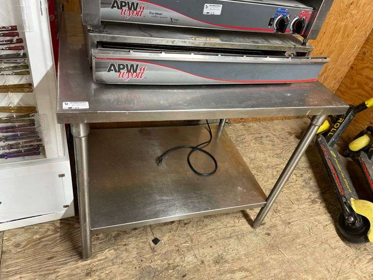 APPROX. 3.5FT S.S. PREP TABLE