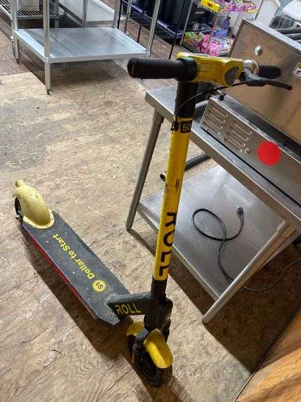 PUSH BUTTON ROLL SCOOTER WITH CHARGER WORKING UNIT