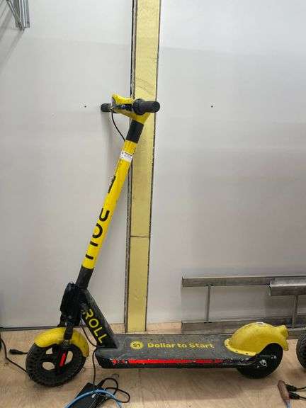 PUSH START ROLL SCOOTER W/CHARGER