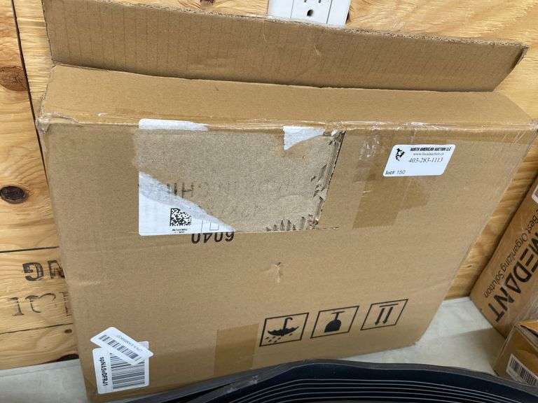 FOLDING GRILL TABLE