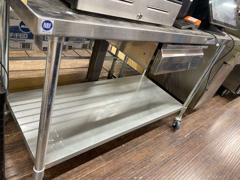 MULTI TIER S.S. EQUIPMENT TABLE ON WHEELS