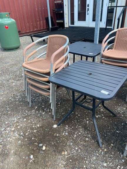 PATIO TABLE AND 4PC CHAIRS