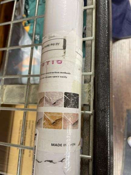 ROLL OF OF MULTI USE 'WALLPAPER'