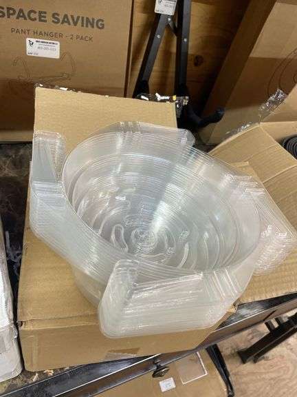 PLASTIC HANGING FLOWER BASKETS