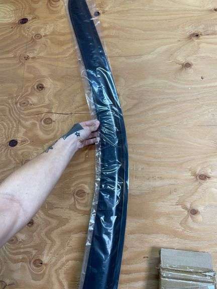 WINDOW SIDE DEFLECTORS