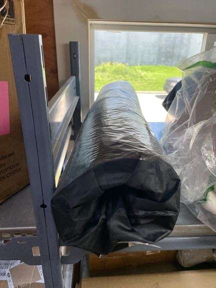 LARGE YOGA MAT SLIGHTLY RIPPED