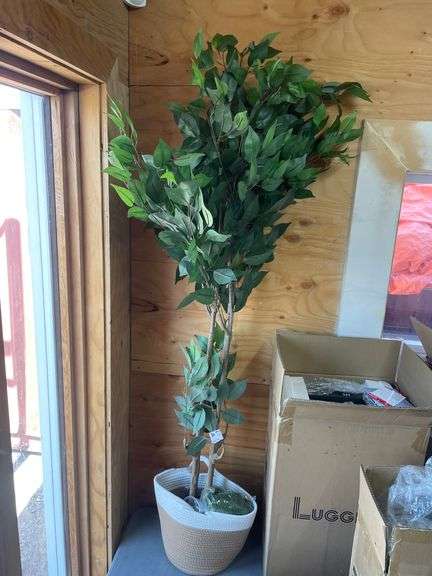 APPROX. 4FT TALL FAKE PLANT