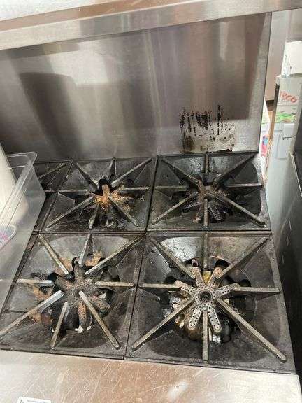 ROSKO COMMERCIAL GAS RANGE W/OVEN