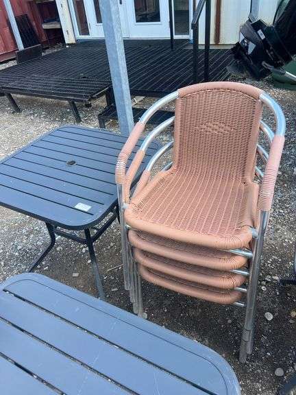 PATIO TABLE AND 4PC CHAIRS