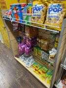DISPLAY SHELF DOUBLE SIDED W/CONTENT ASSORT. SNACKS