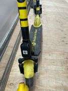 PUSH START ROLL SCOOTER W/CHARGER