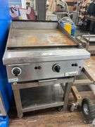 GARLAND APPROX.32'' X 2' GAS GRIDDLE