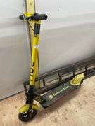 PUSH START ROLL SCOOTER W/CHARGER