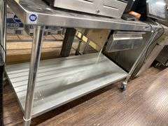 MULTI TIER S.S. EQUIPMENT TABLE ON WHEELS