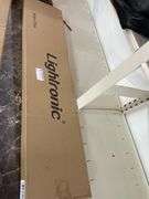 LIGHTRONIC SIDE WINDOW DEFLECTORS