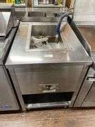 SINGLE COMPARTMENT OPEN WELL STEAMER? APPROX. 33X24''