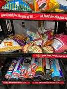 SHELF ON WHEELS WITH ASSORT. CHIPS / SNACKS