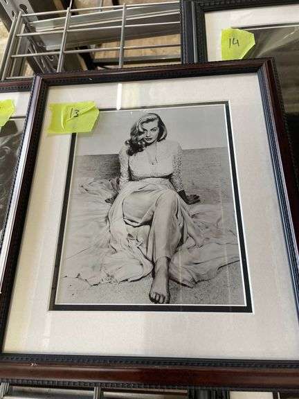 PICTURE OF GRACE KELLY APPROX. 13X15''