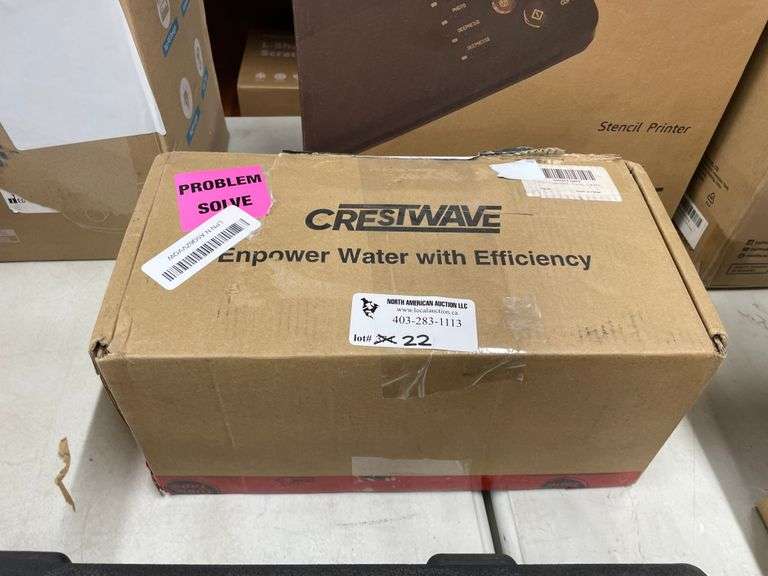 CRESTWAVE 12V DIAPHRAGM PUMP