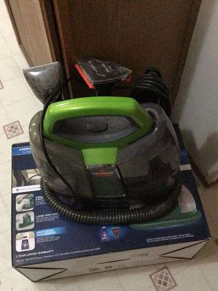 Bissell little green carpet And upholstery cleaner