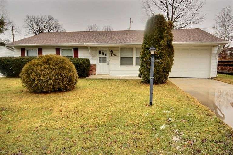 2922 Stanford Avenue Ness Bros Realtors & Auctioneers