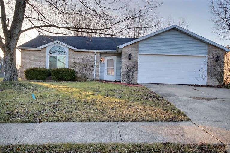 6030 Cheswick Cove, Fort Wayne, IN 46804