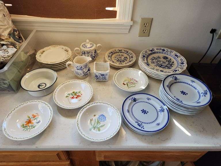 Oriental Ironstone, Spode & more China/Stoneware. Kitchen
